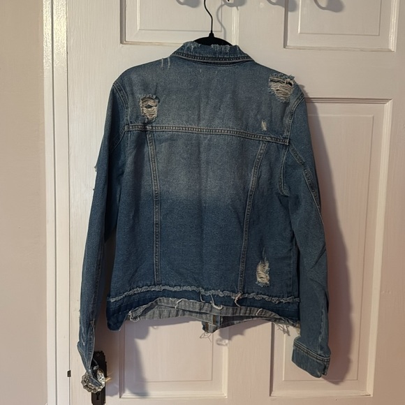 Sneak Peek Women's Large Distressed Jean Denim Jacket Blue - Picture 8 of 11